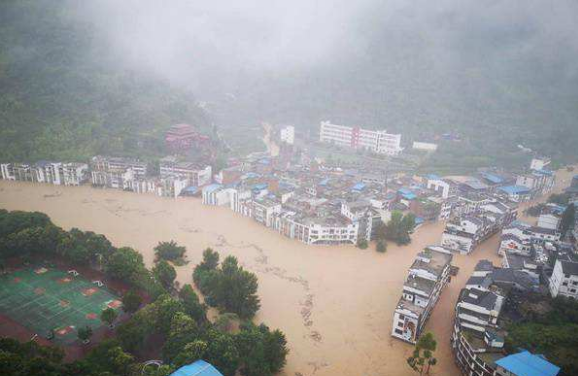 长江中下游遭遇入汛来最强降雨 未来4天至少6省山洪风险高