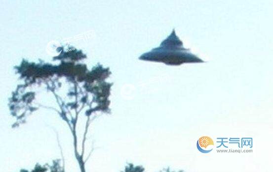 波兰男子拍到罕见ufo清晰照发烧友称赞这是最好的ufo照片