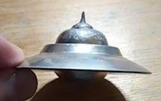 波兰清晰UFO照为假是怎么回事 UFO照实际只是个小玩具