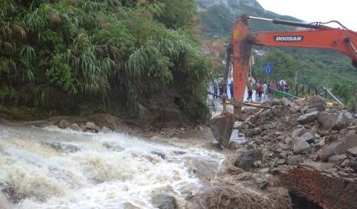江西昌江水位涨至警戒水位34.5米 目前已启动防汛Ⅳ级应急响应