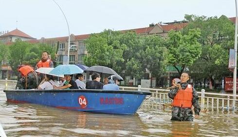 江西洪水预警全省253.1万人受灾 直接经济损失23.9亿元