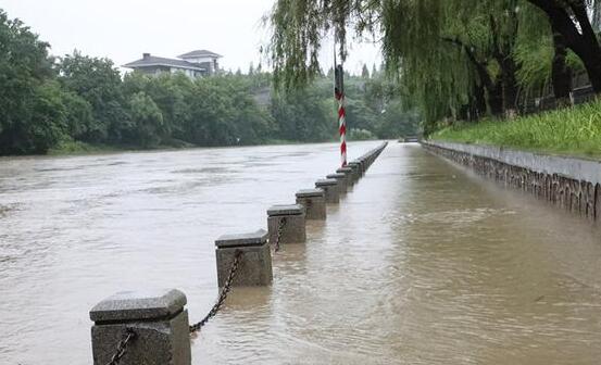 今天南京启动防汛II级应急响 太湖长江流域相继发生编号洪水