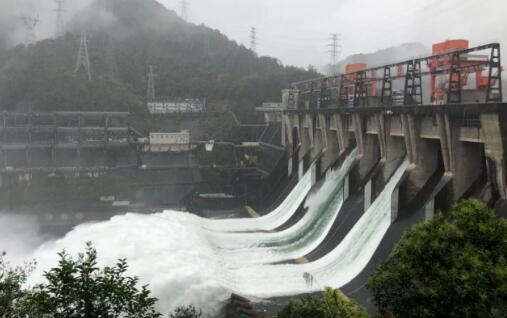 浙江新安江水库关闭泄洪闸 目前总泄水量达30.98亿立方米