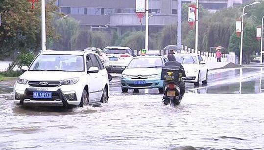 湖北荆州洪涝近129万人受灾 未来两天湖北仍有强降雨