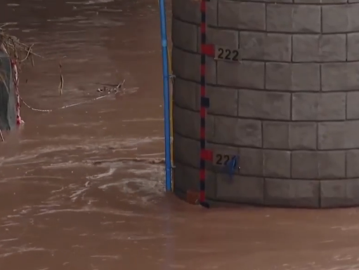 重庆16日连发4道洪水预警 东河温泉站超警戒水位0.5～1.0米