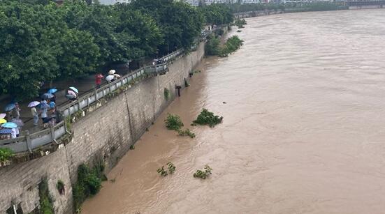 四川达州洪水正在慢慢消退 目前州河最高水位275.82米