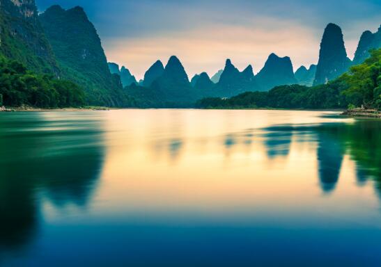 国内8月份去哪旅游好带父母 八月份带爸妈旅游最佳去处