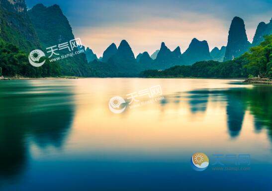 国内8月份去哪旅游好带父母 八月份带爸妈旅游最佳去处