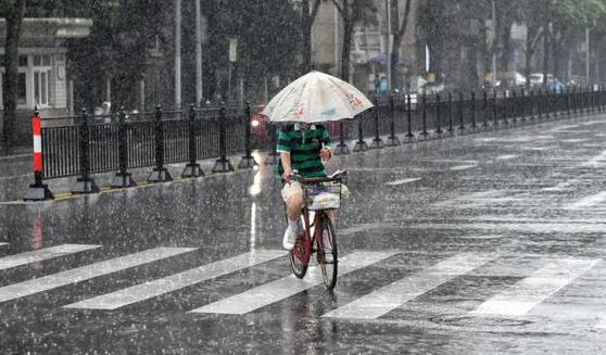 上海今日出梅较常年偏晚11天 今年梅雨期长达42天刷新高