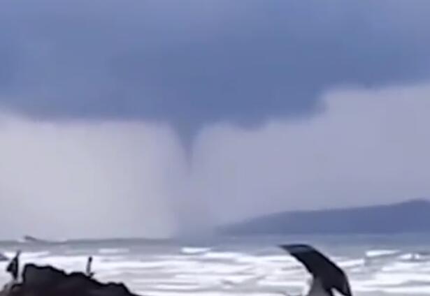 龙吸水预示着什么 古代龙吸水是什么预兆