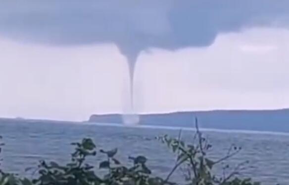 龙吸水现象是怎么形成的 龙吸水的原理是什么