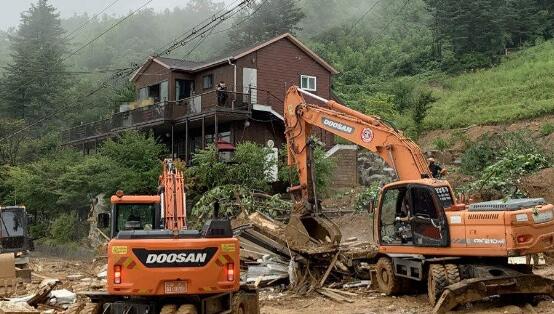 韩国暴雨最新死亡人数更新 已造成17人死亡10人失踪