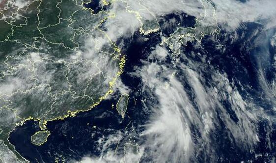 5号台风路径实时发布系统 蔷薇目前最大风力9级即将登陆韩国