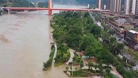 长江2020年第4号洪水形成 上游支流沱江涪江发生超保洪水