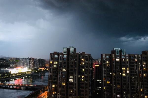 北京周末有雷雨 夜间最低气温22℃