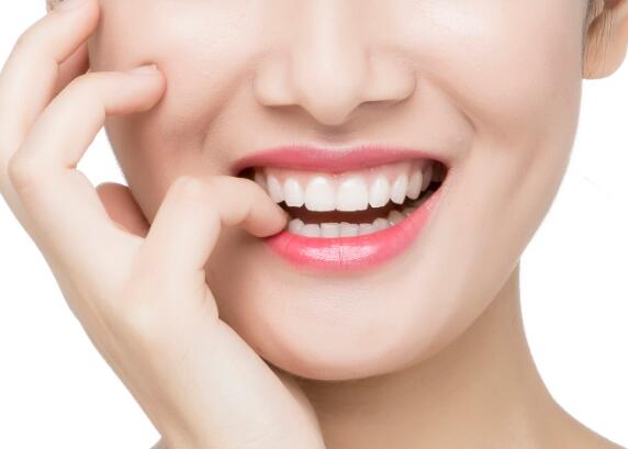 洗牙能让牙齿变白吗 洗牙后牙齿会不会变白