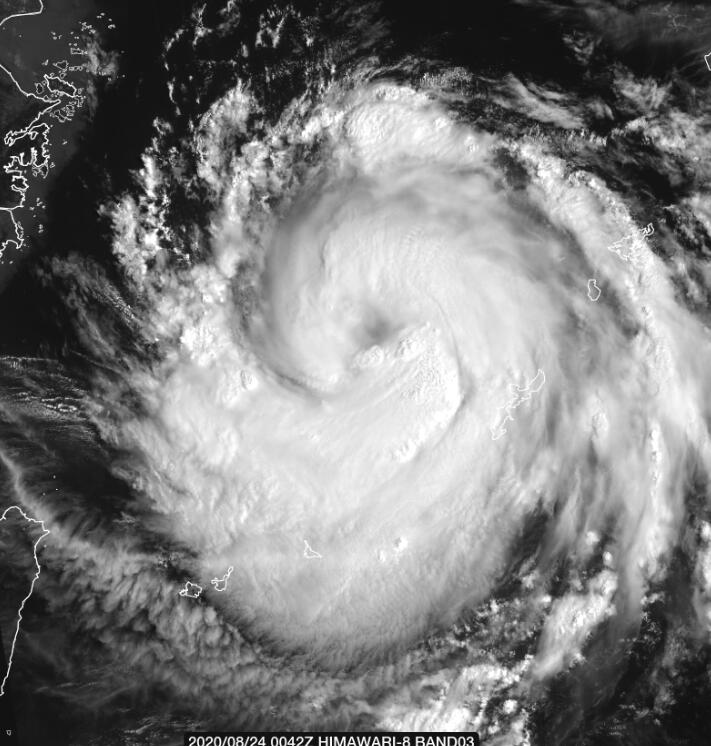 台风路径实时发布系统八号台风云图 “巴威”今日最新清晰卫星云图