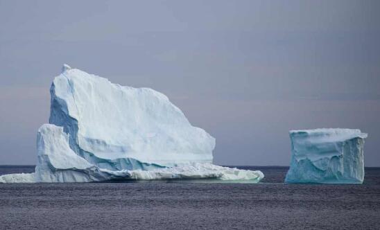 格陵兰岛冰盖融化程度达临界点是怎么回事 格陵兰岛冰盖融化原因是什么