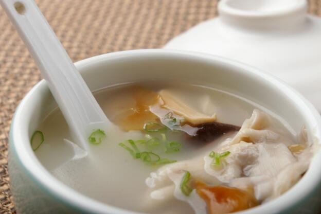 入秋后吃什么对身体好 秋季养生食物及饮食注意要点