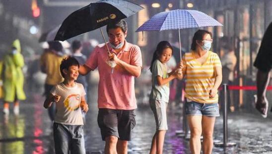 今天北京午后多阵雨天气 局地最高气温跌至30℃体感舒适