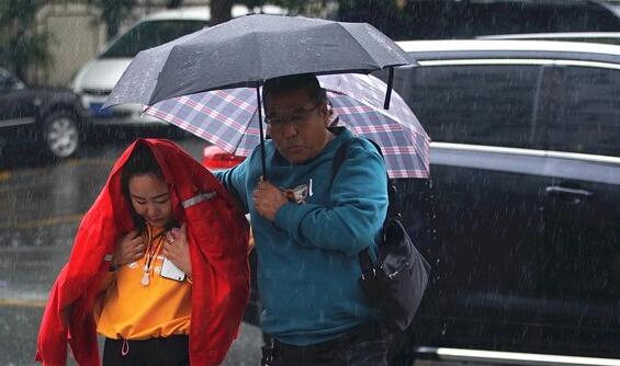 周末山东各地雷雨频繁 局地气温普遍在30℃左右