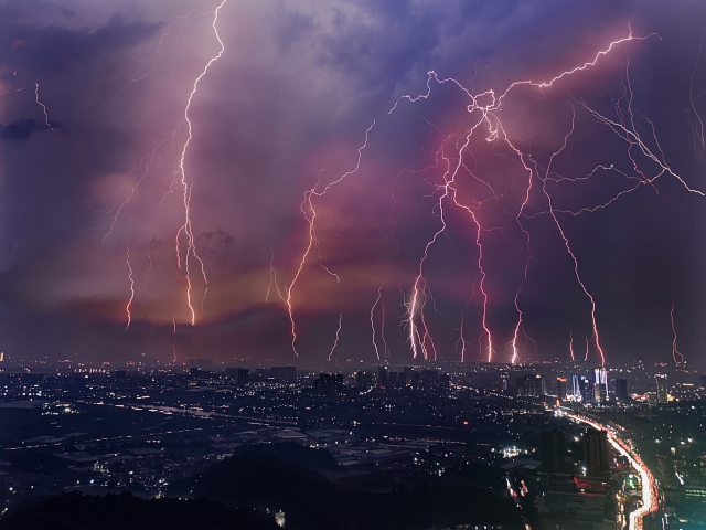 未来三天山东地区将有雷雨 鲁中和半岛最高气温仅26℃