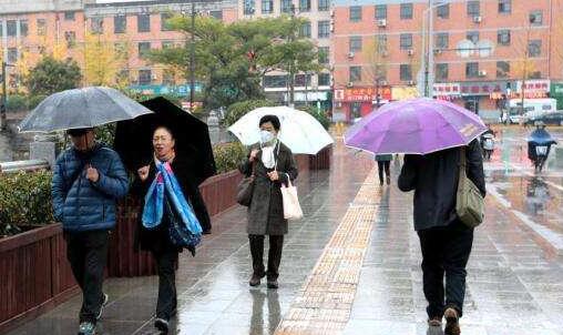 冷空气来到货西气温跌至25℃ 九江南昌等地大雨或雷雨