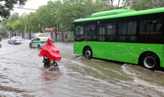 今年夏季江西暴雨频率超百年一遇 900多万人受灾损失344.3亿元