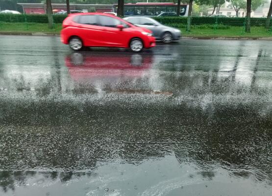 广东今日仍有强降雨 伴有短时雷暴大风等强对流天气