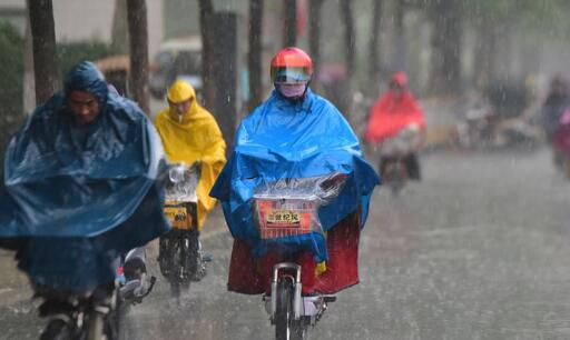 今明两天青岛大范围阵雨 本周后期气温跌至12℃需注意添衣