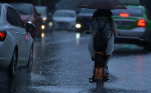 未来三天广东雷阵雨频上线 广州深圳等多地气温超30℃