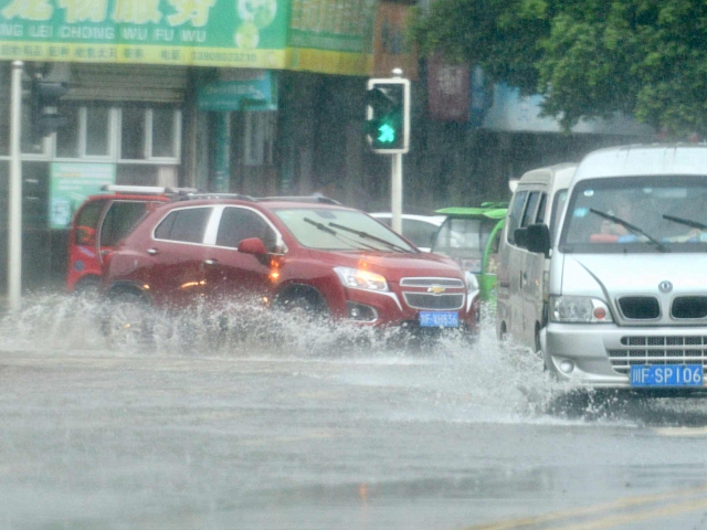 今明两天安徽多地雨势较强 伴有局部有大暴雨