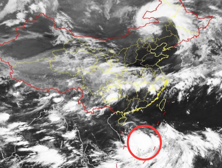 十一号台风最新路径实时发布系统云图 台风红霞实时高清卫星云图观测