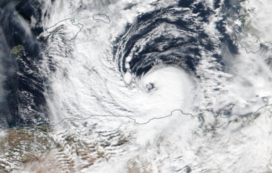 希腊遭地中海风暴袭击 将带来猛烈的强风和暴雨
