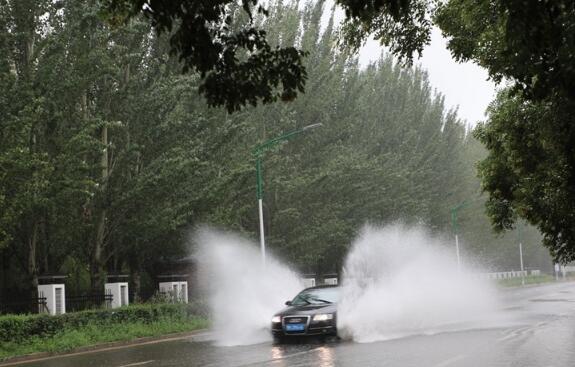 今天江西赣州市将有强降雨 需注意防范地质灾害发生