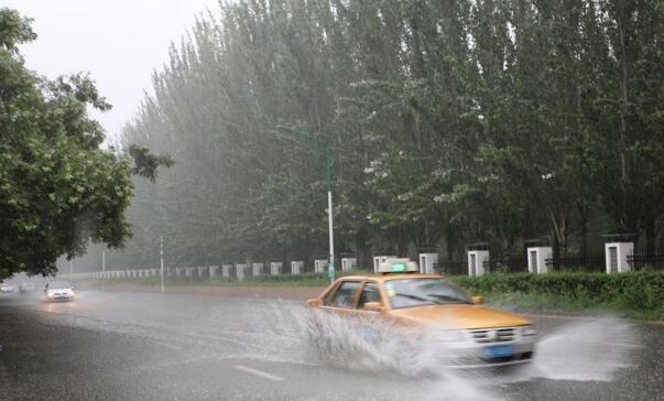 今天江西赣州市将有强降雨 需注意防范地质灾害发生