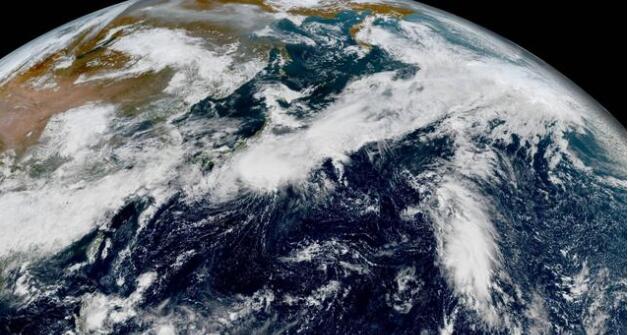 2020第12号台风路径实时发布系统 台风“白海豚”离东京已不到400公里