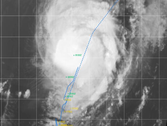 13号台风路径实时发布系统卫星云图更新  今日台风“鲸鱼”云图最新变化进展