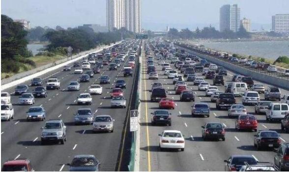 国庆当天高速特别堵吗 国庆高速公路什么时候最堵车