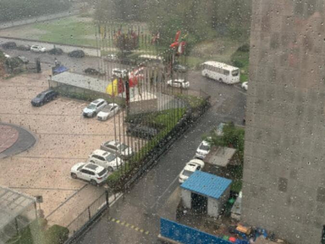 国庆期间北京地区仍有短时降雨 首日最高气温仅20℃上下