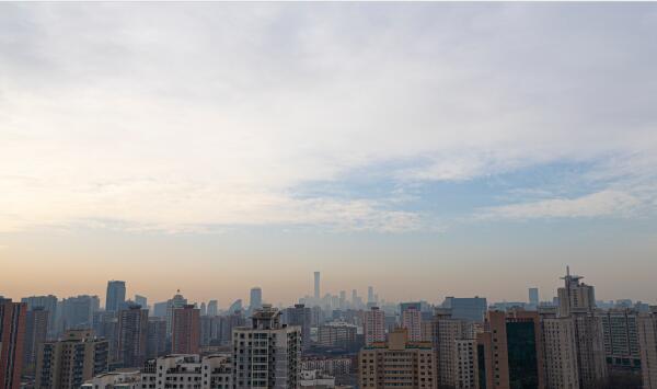 今日北京能见度逐渐转好 明天气温将下降至6℃左右