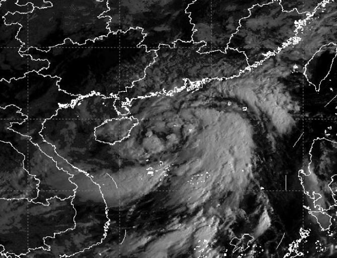 最新台风消息路径图 台风浪卡趋向海南广东也有明显风雨影响