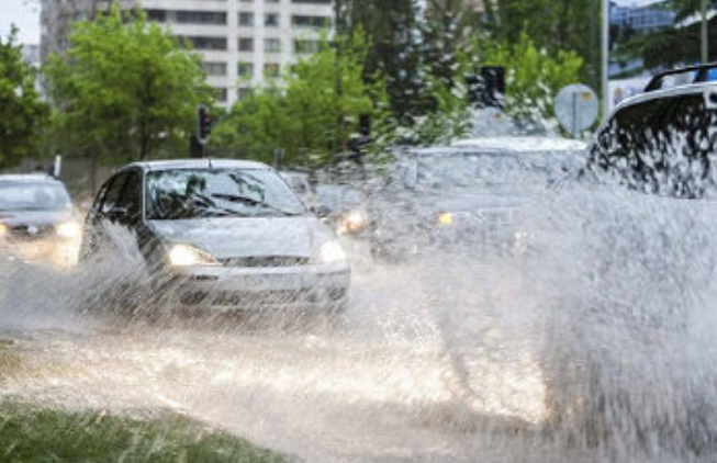 第16号台风“浪卡”今天登陆陵水文昌一带 海南省多地有强降雨天气