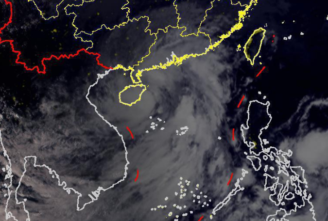 中央气象台发布台风黄色预警：台风浪卡即将登陆琼海到万宁一带沿海