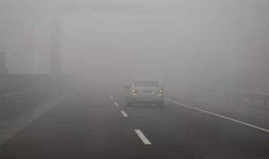 今明重庆阴雨为主气温不超20℃ 部分路段易出现雨雾需防范