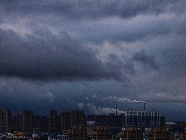 今天广东地区以多云为主 早晚气温清凉需添衣保暖