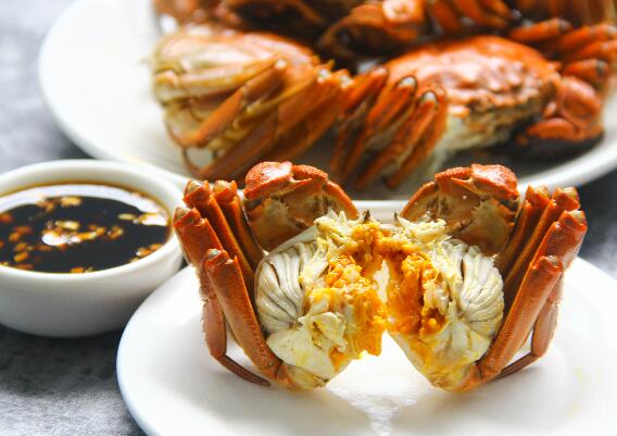 虾蟹为什么煮熟了会变红 虾蟹煮熟变色的原因是什么 