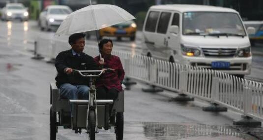 今日起北京新一轮雨水上线 局地气温仅有10℃体感湿冷