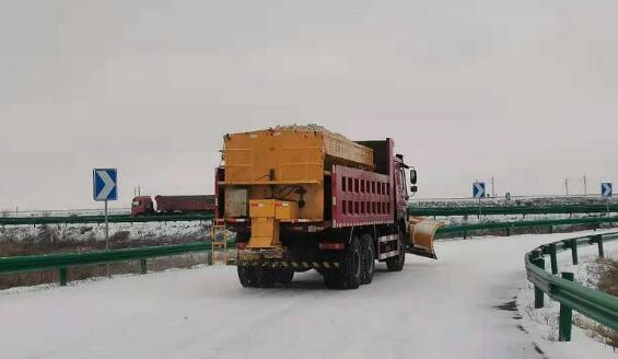 内蒙古新一轮强降雪又上线了 最低气温跌落至-10℃以下