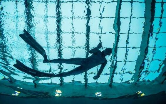 世界最深游泳池在波兰开放是怎么回事 世界最深游泳池有多少米